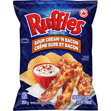 Canadian sour cream and bacon chips